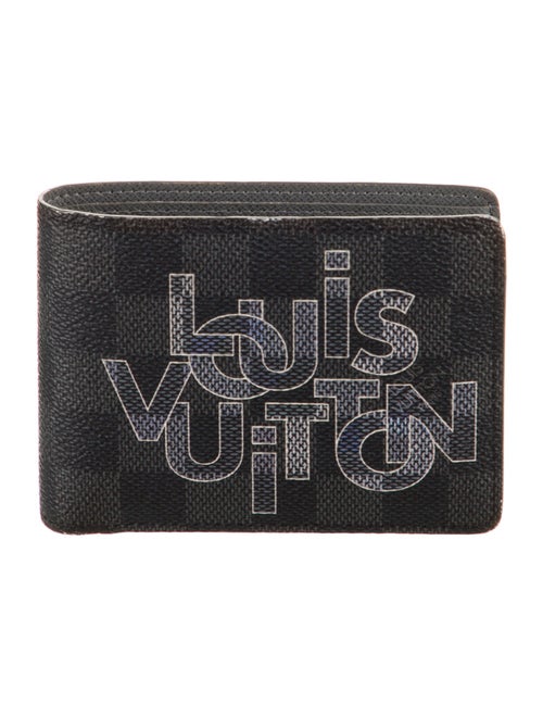 Louis Vuitton 2019 Signature Logo Multiple Wallet