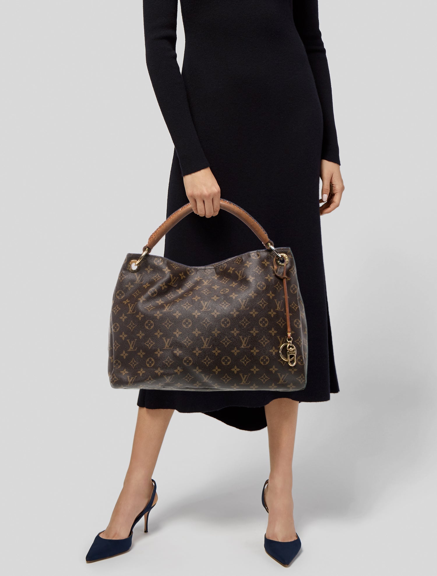 Louis Vuitton LV Monogram Artsy MM