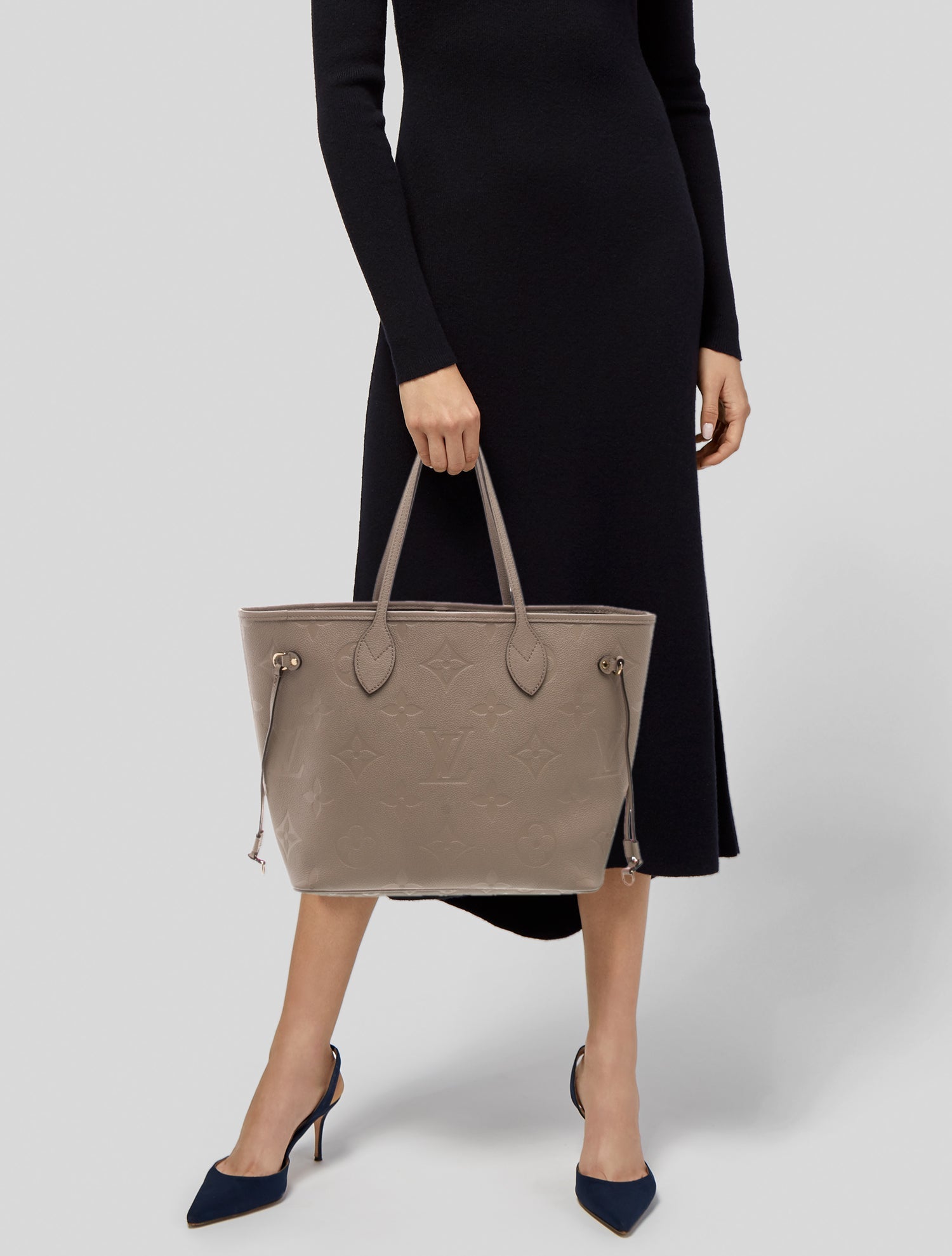 Louis Vuitton LV Monogram Neverfull w/Pouch MM