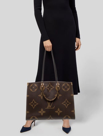 Louis Vuitton Monogram Giant OnTheGo GM