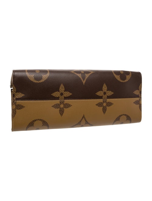 Louis Vuitton Monogram Giant OnTheGo GM