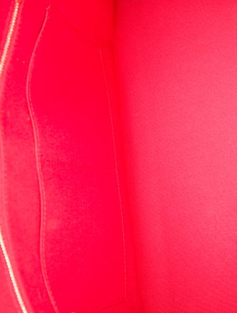 Louis Vuitton Monogram Giant OnTheGo GM