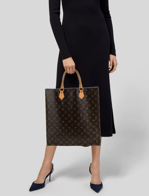 Louis Vuitton LV Monogram Sac Plat