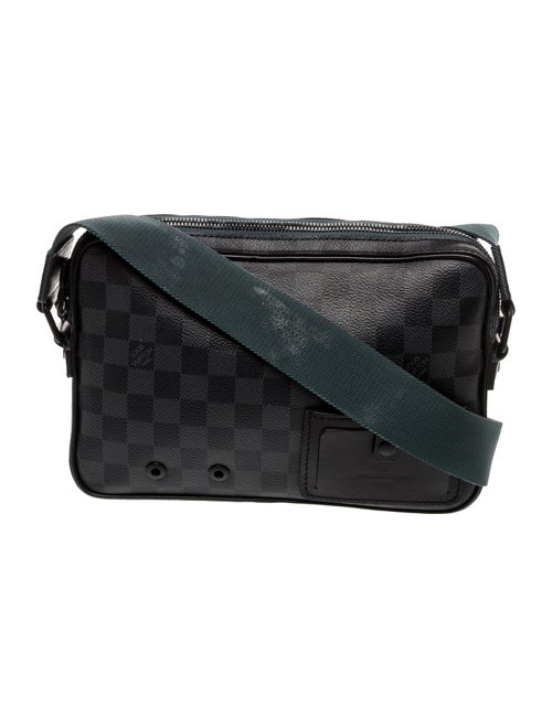 Louis Vuitton Damier Graphite Alpha Messenger