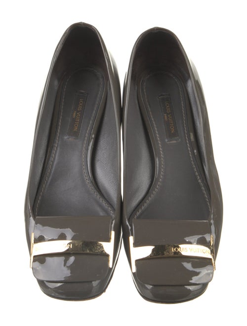 Louis Vuitton Patent Leather Pumps