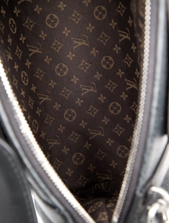 Louis Vuitton Empreinte Leather Biker PM 2025