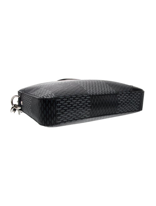 Louis Vuitton Damier Graphite 3D Studio