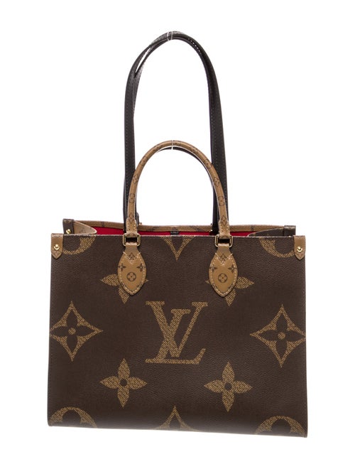 Louis Vuitton Monogram Giant OnTheGo MM