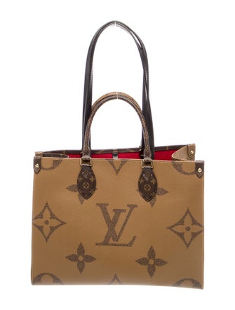 Louis Vuitton Monogram Giant OnTheGo MM
