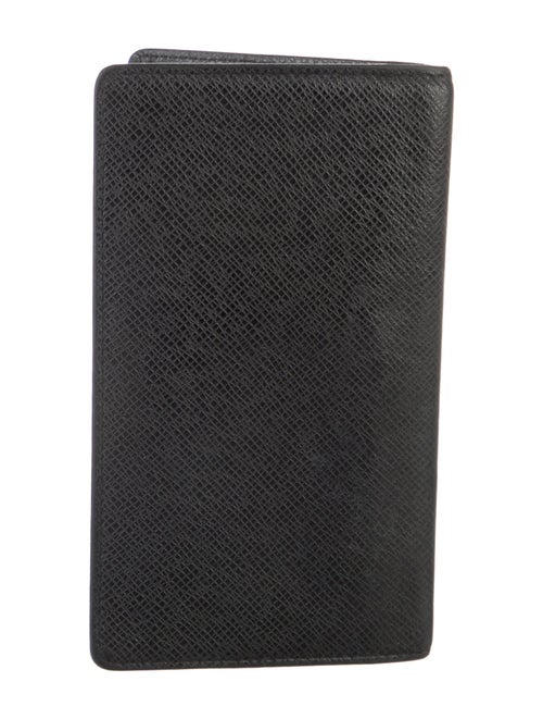 Louis Vuitton 2015 Taiga Leather Checkbook Holder