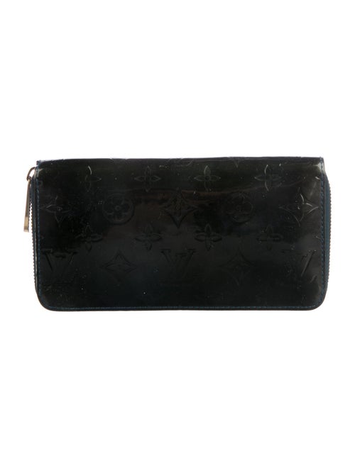 Louis Vuitton 2009 LV Monogram Wallet