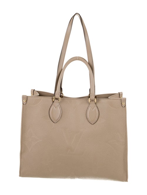 Louis Vuitton Monogram Giant OnTheGo MM