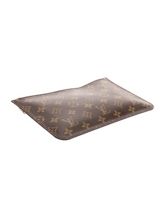 Louis Vuitton Monogram Neverfull Pouch