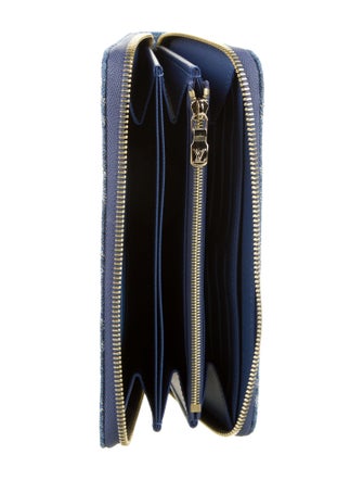 Louis Vuitton 2025 Denim Wallet