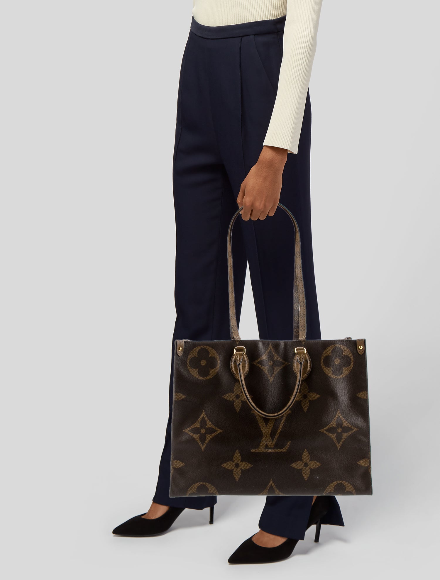 Louis Vuitton Monogram OnTheGo GM