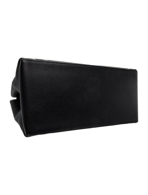 Louis Vuitton Monogram Giant Grand Palias