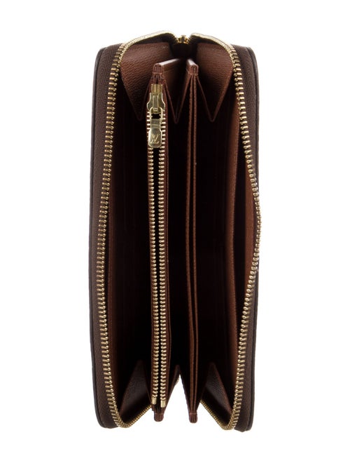 Louis Vuitton 2013 LV Monogram Zippy Wallet