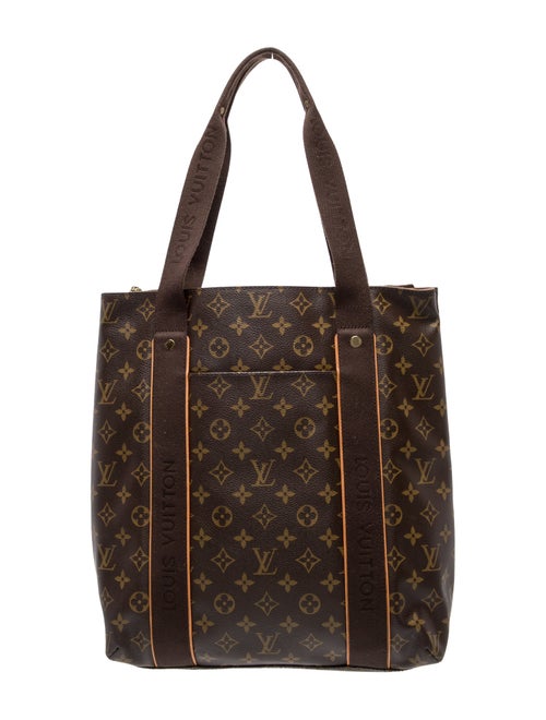 Louis Vuitton LV Monogram Beaubourg
