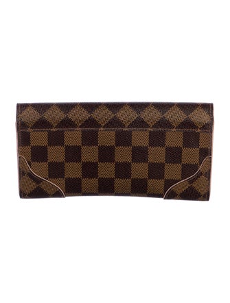 Louis Vuitton 2015 Damier Ebene Pattern Caïssa Wallet
