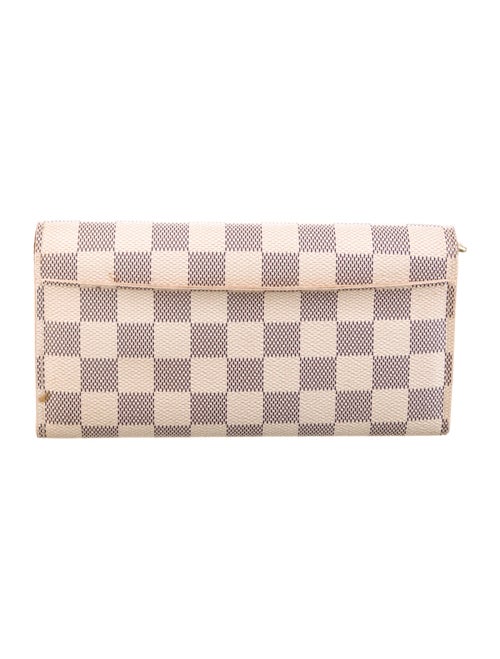 Louis Vuitton Wallet