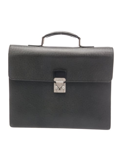 Louis Vuitton Taiga Leather Robusto 2