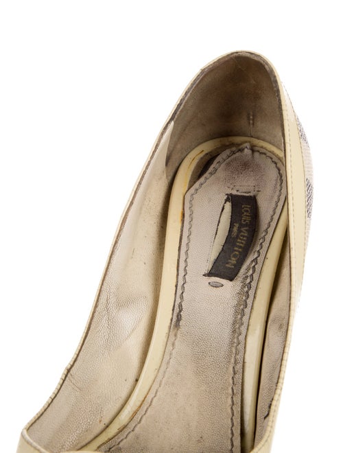 Louis Vuitton Damier Azur Pattern Bow Accents Pumps