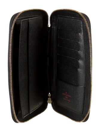 Louis Vuitton 2002 Epi Leather Zippy Organizer Wallet