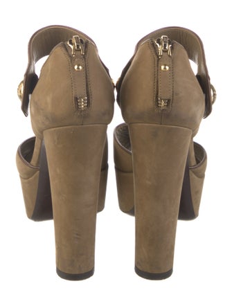 Louis Vuitton Suede Pumps