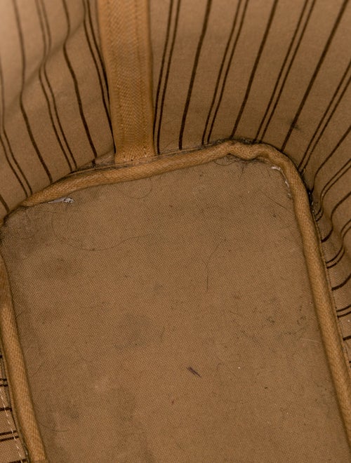 Louis Vuitton LV Monogram Neverfull MM