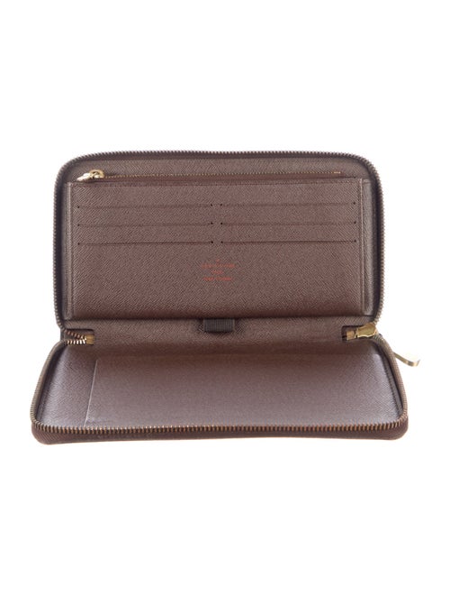 Louis Vuitton Damier Ebene Pattern Coated Canvas Zippy Organizer Wallet