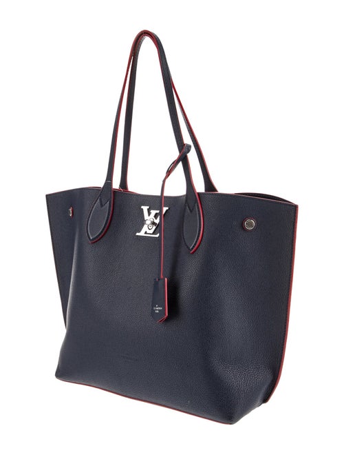 Louis Vuitton Taurillon Leather Lockme