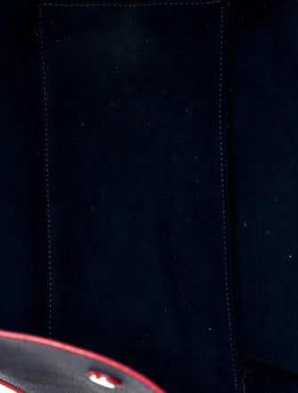 Louis Vuitton Taurillon Leather Lockme