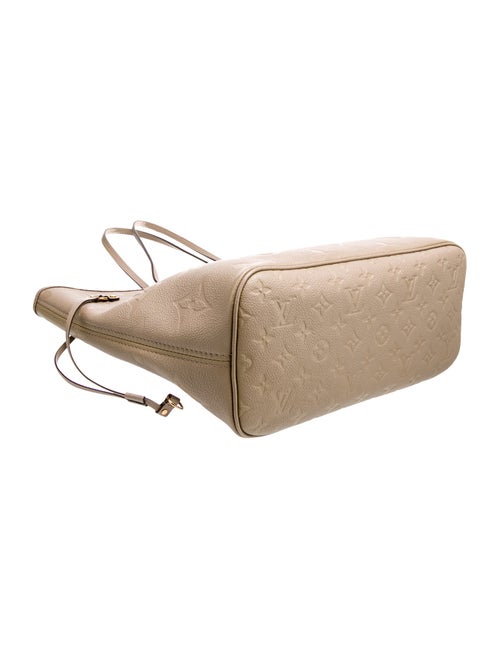 Louis Vuitton LV Monogram Neverfull w/Pouch MM