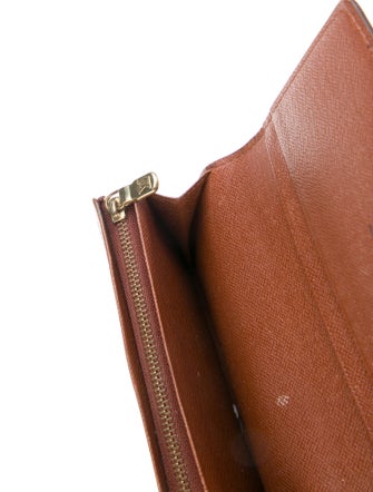 Louis Vuitton Wallet