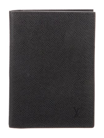 Louis Vuitton Taiga Passport Holder