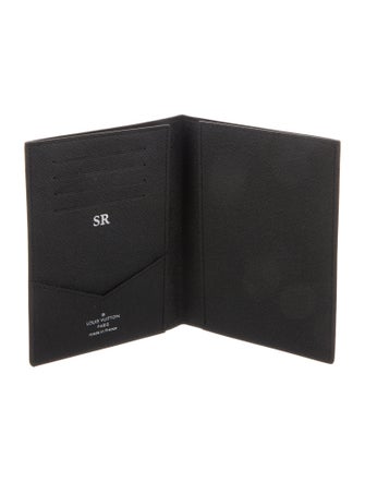 Louis Vuitton Taiga Passport Holder