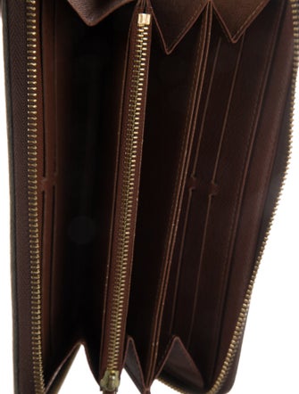 Louis Vuitton 2013 LV Monogram Zippy Wallet