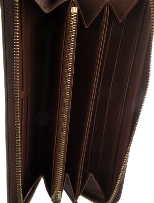 Louis Vuitton 2013 LV Monogram Zippy Wallet