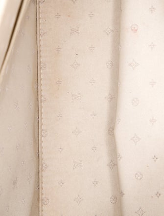 Louis Vuitton Suhali Leather Vision Le Fabuleux