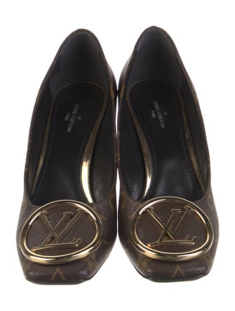 Louis Vuitton LV Monogram Pumps