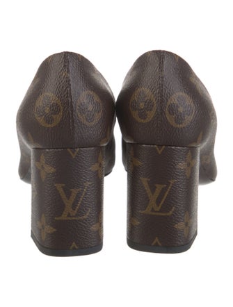 Louis Vuitton LV Monogram Pumps