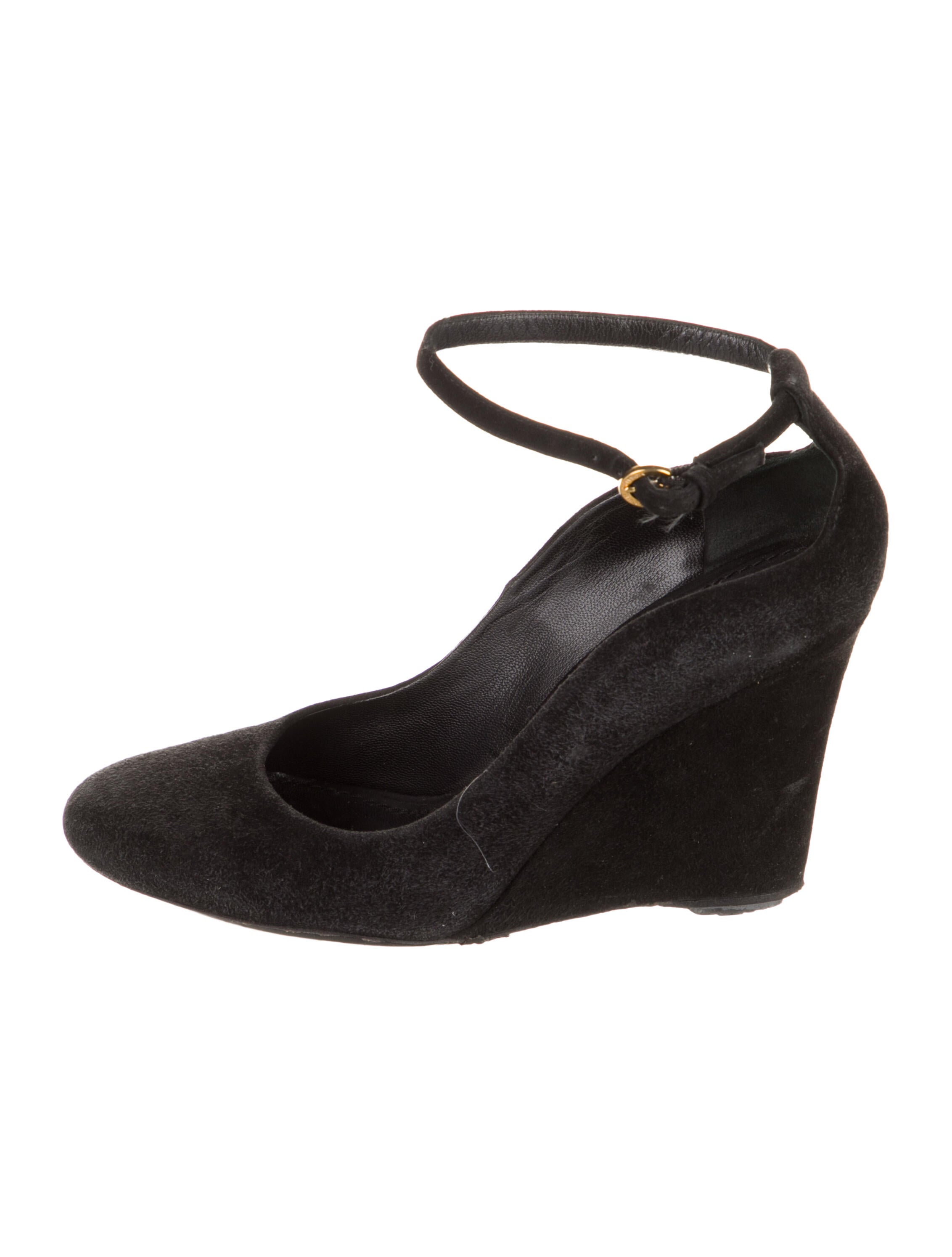 Louis Vuitton Suede Pumps