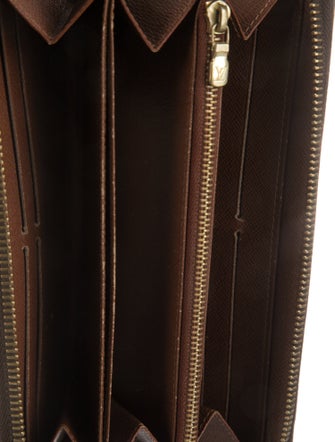 Louis Vuitton 2012 LV Monogram Zippy Wallet