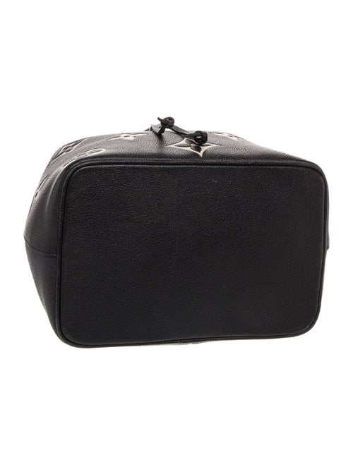 Louis Vuitton Monogram Giant Néonoé MM