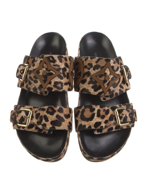 Louis Vuitton Monogram Giant Pattern Ponyhair Slides