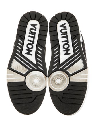 Louis Vuitton 2024 LV Monogram Sneakers