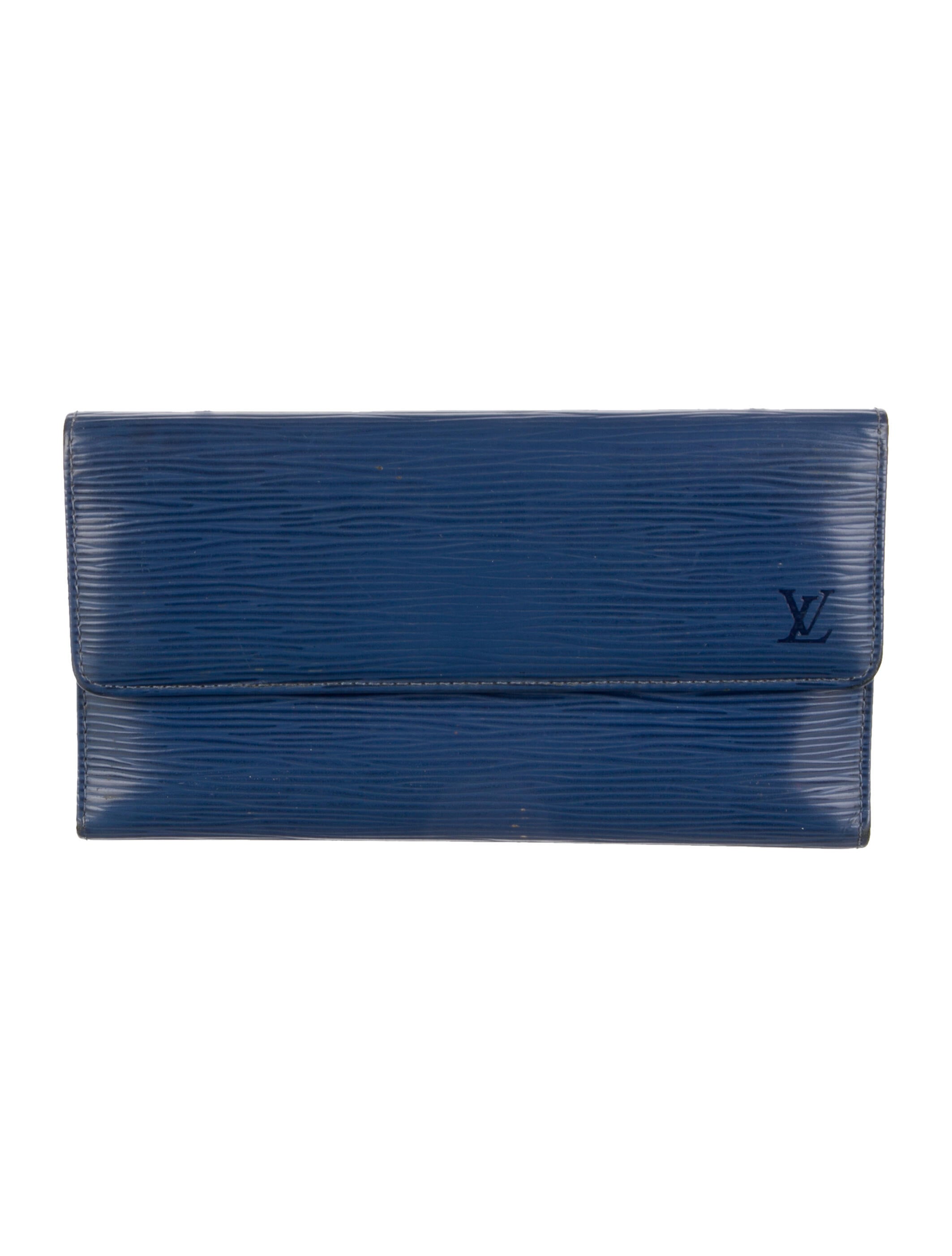 Louis Vuitton Epi Leather International Wallet