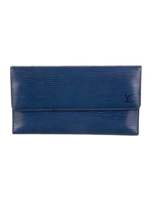Louis Vuitton Epi Leather International Wallet