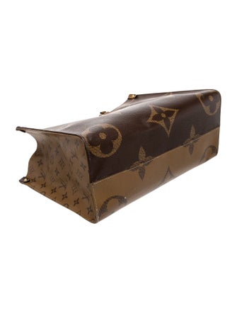 Louis Vuitton LV Monogram OnTheGo MM