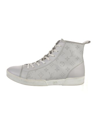 Louis Vuitton 2017 LV Monogram Sneakers